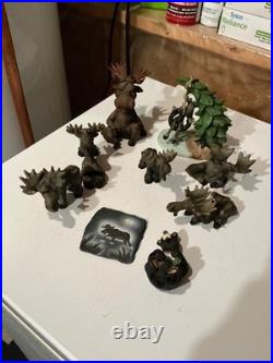 9 Mountain Mooses Figurines Big Sky Carvers Artist Phillis Driscoll Jeff Fleming