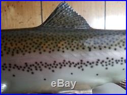 Authentic BIG SKY CARVERS Wood Carved BROWN TROUT on Manzanita SIGNED 23