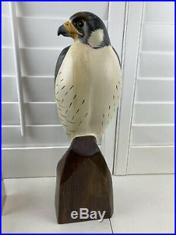 BIG SKY CARVERS FALCON WOOD CARVING Numbered Signed