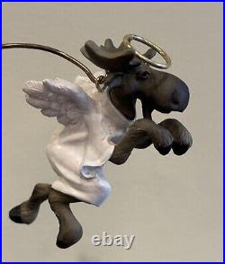 BIG SKY CARVERS MOUNTAIN MOOSES CHOIR OF MOOSE CHRISTMAS FIGURINE with ANGEL RARE