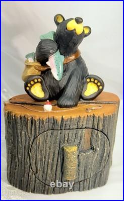 Bearfoots Big Sky Carvers Jeff Fleming Bounty Box Bear with Fish