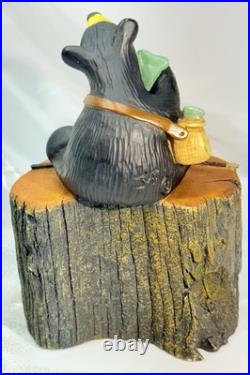 Bearfoots Big Sky Carvers Jeff Fleming Bounty Box Bear with Fish