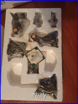 Bearfoots Big Sky Carvers Nativity set