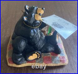Bearfoots Butterfly Picnic Figurine by Jeff Fleming for Big Sky Carvers #3005080
