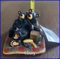 Bearfoots Butterfly Picnic Figurine by Jeff Fleming for Big Sky Carvers #3005080