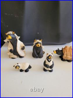 Bearfoots Set Of 5 Small Bears By Jeff Fleming Big Sky Carvers