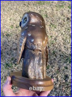 Beautiful Big Sky Carvers Wood Owl Evening Tracker By Ken White Limited 411/1250