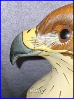 Big Sky Carvers 24 Masters Edition 91 of 1250 Red Tail Hawk KW White DAMAGED