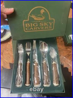 Big Sky Carvers 5-Piece Stainless Steel Flatware Set Brown Silver with Case