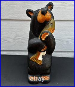 Big Sky Carvers Bear Holding a Fish Jeff Fleming Hand Carved Sculpture 12 -USA