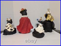Big Sky Carvers Bearfoots Beartivity III Nativity Set withbox