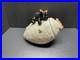 Big-Sky-Carvers-Bearfoots-Black-Bear-On-Bee-Hive-Cookie-Jar-Jeff-Fleming-Rare-01-zr