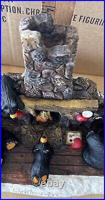 Big Sky Carvers Bearfoots Christmas Eve Bear Family Large Figurine Jeff Fleming