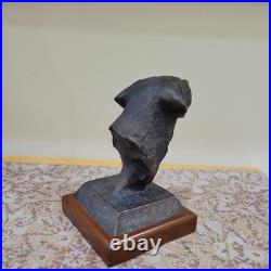 Big Sky Carvers Birds Comin In Labrador retriever sculpture Bradford Williams