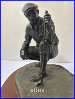 Big Sky Carvers Bronze Man Kneeling Golfer Golfing Golf Statue Approx 5 Tall