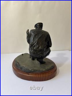 Big Sky Carvers Bronze Man Kneeling Golfer Golfing Golf Statue Approx 5 Tall