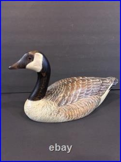 Big Sky Carvers Canada Goose Decoy. Signed S. S. Huntsman. Hand Carved & Painte