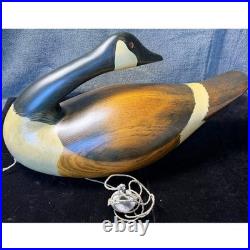 Big Sky Carvers Canada Goose Decoy with Anchor Kissy Durham Signed 16in