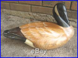 Big Sky Carvers Canadian Geese Wood Carved Glass Eyes Artist Signed 2007