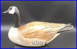 Big Sky Carvers Canadian Goose Wooden Carved Painted Decoy Signed By Artist