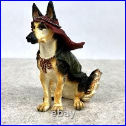 Big Sky Carvers Canine Dog Christmas Nativity 9-Piece Set Plus Wooden Manger