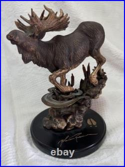 Big Sky Carvers Edge of Winter by Marc Pierce A445 on Wood Base Mos Bull Moose