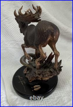 Big Sky Carvers Edge of Winter by Marc Pierce A445 on Wood Base Mos Bull Moose