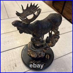 Big Sky Carvers Edge of Winter by Marc Pierce A764 on Wood Base Mos Bull Moose