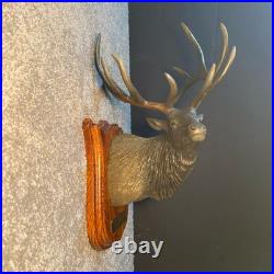 Big Sky Carvers Elk Display
