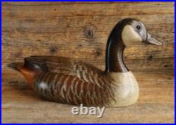 Big Sky Carvers Hand Carved Duck Decoy Signed Craig Fellows