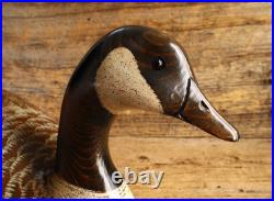 Big Sky Carvers Hand Carved Duck Decoy Signed Craig Fellows