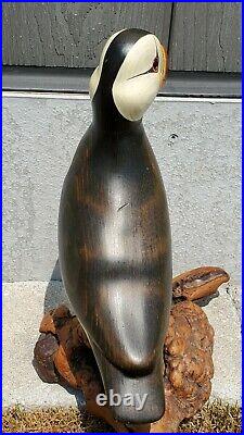Big Sky Carvers Hand Carved Wood Horned Puffin with Glass Eyes M Michael 90