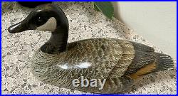 Big Sky Carvers Hand Crafted Decoy Signed Goose Perfectly Detailed