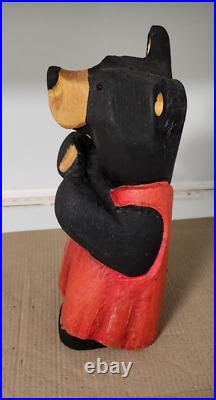 Big Sky Carvers Hand Finished Wood Carved 15.5 Tall Female Bear Jeff Fleming