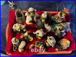 Big Sky Carvers Jeff Fleming 17 Piece Christmas Nativity Figurines Set 1-11-111