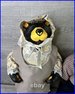 Big Sky Carvers Jeff Fleming Bearfoots Black Bear Sculpture Set Eric & Nancy