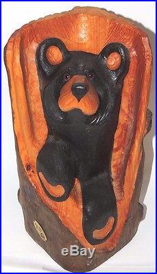Big Sky Carvers Jeff Fleming Hand-Carved Black Bear Sculpture 16 Tall