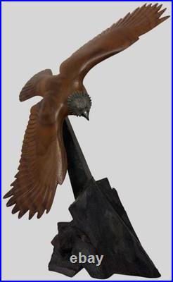 Big Sky Carvers Ken White Bald Eagle Sculpture Masters Edition Signed 2002