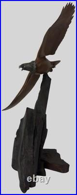 Big Sky Carvers Ken White Bald Eagle Sculpture Masters Edition Signed 2002