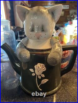 Big Sky Carvers Kennikats Cat Kitten In Teapot Cookie Jar