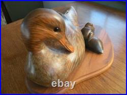Big Sky Carvers Maine Mallard Hen with Chicks Wood Carving