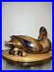 Big-Sky-Carvers-Mallard-Hen-with-2-Ducklings-Masters-Edition-Carved-Wood-Sculpture-01-fvfc