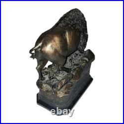 Big Sky Carvers Marc Pierce CU Buffalo Bills Bison Horns Wildlife Prairie Statue