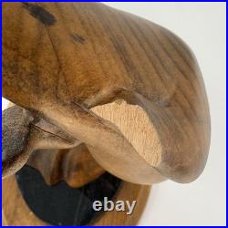 Big Sky Carvers Master's Edition Wooden Diving Otter By BJ Williams (Broken Paw)