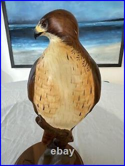 Big Sky Carvers Masters Edition 12 Red Tail Hawk 432/1250 KW White Hand Carved