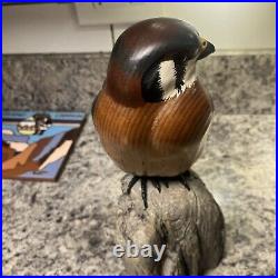 Big Sky Carvers Masters Edition Sparrow Hawk 473/950 Hand Carved