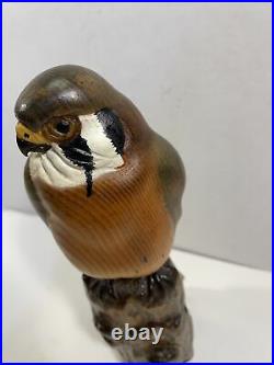 Big Sky Carvers Masters Edition Wood Carved Kestrel Falcon Bird 261/450