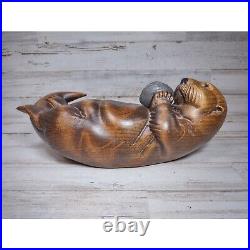 Big Sky Carvers Masters' Edition Woodcarving Sea Otter with Clam Montana READ