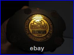 Big Sky Carvers Masters' Edition blue bird on fence post no. 1154/1250