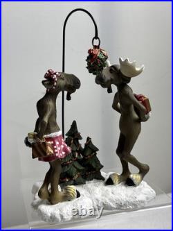 Big Sky Carvers Mountain Mooses Mistletoe Mooseschristmas Figurine Rare